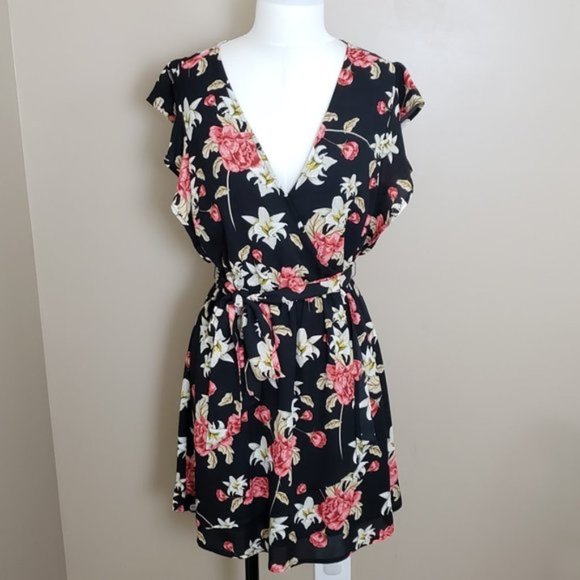 Jack by BB Dakota Shakira Dress - Picture 4 of 9